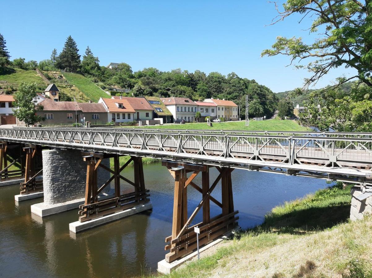 Apartman Pod Hradem Znojmo Exteriör bild