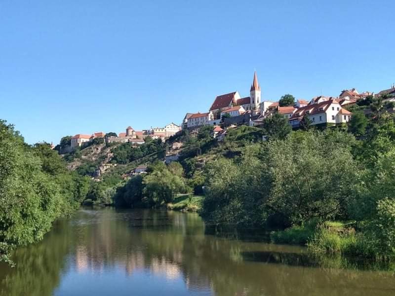 Apartman Pod Hradem Znojmo Exteriör bild