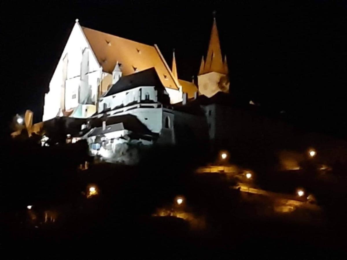 Apartman Pod Hradem Znojmo Exteriör bild